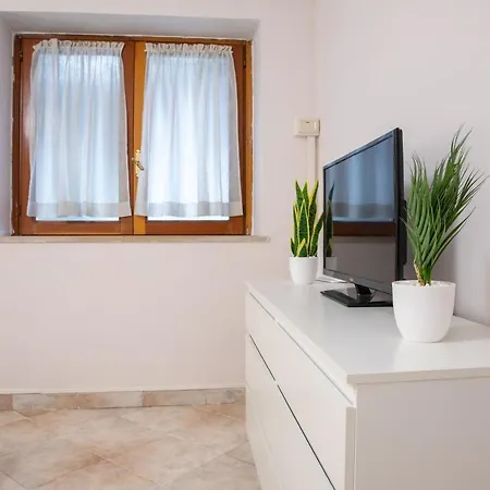 Gli Ulivi Holiday home Colonna